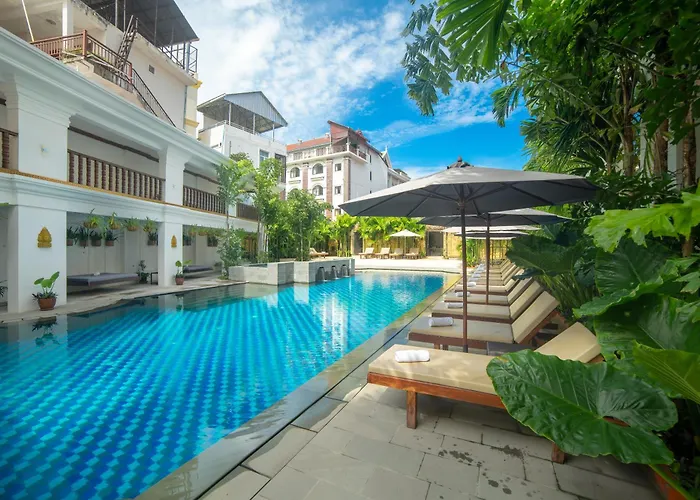 Angkor Land Hotel