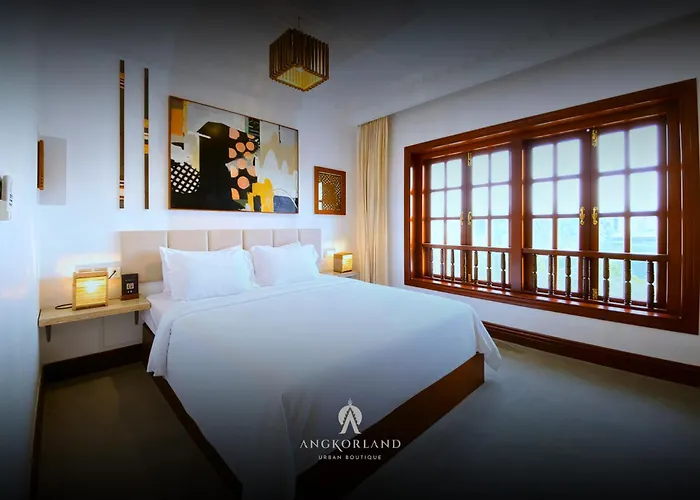 Angkor Land Hotel 5*